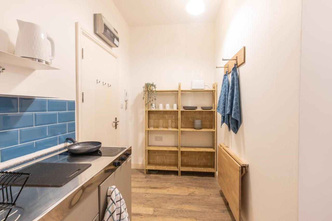 Cosy Modern Apartment, Grand Victorian Building, 5 Mins To Coventry City Centre Extérieur photo